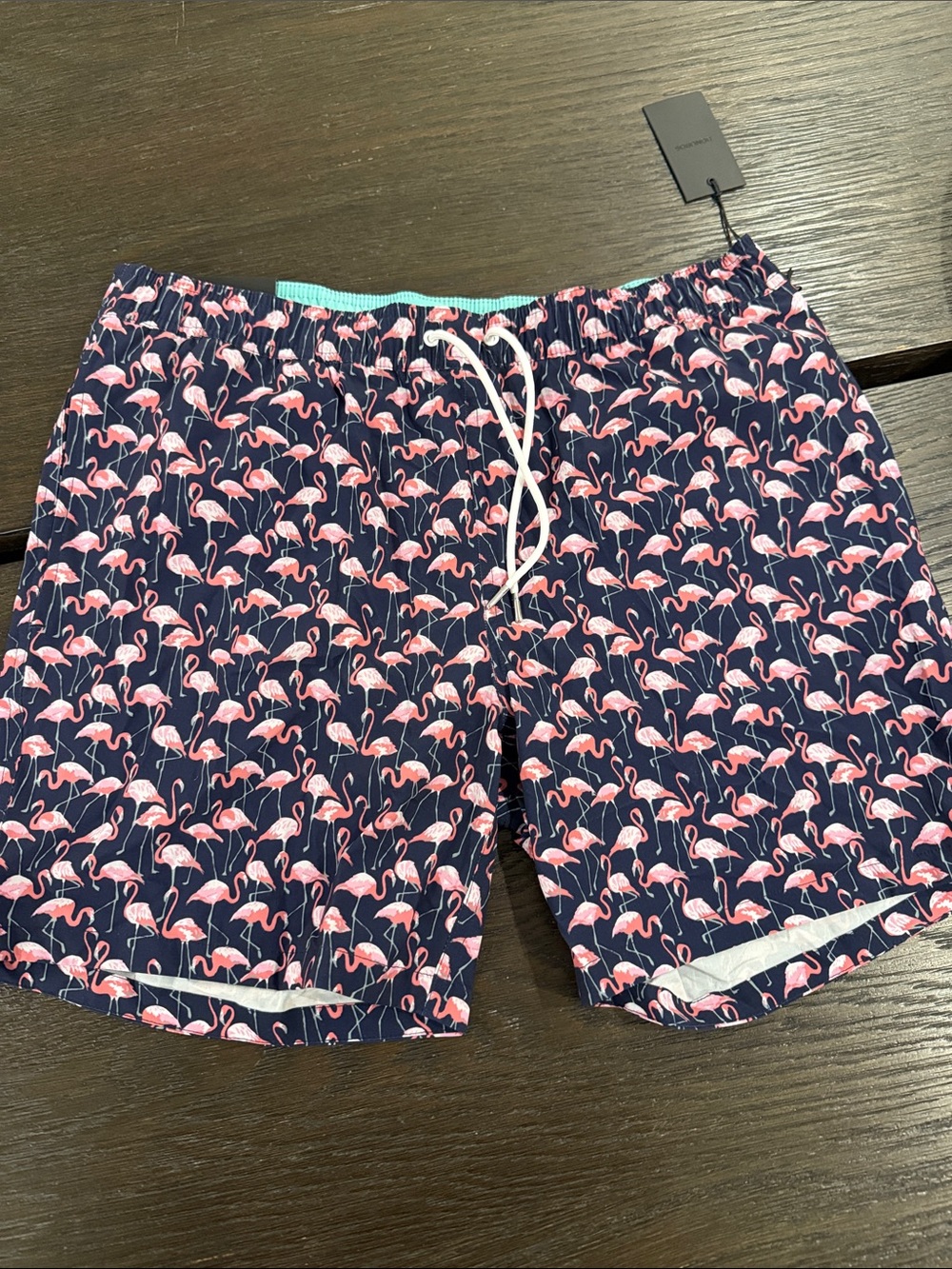 Bonobos mend swim trunks